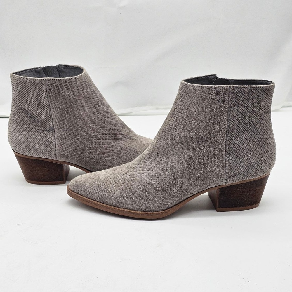 Michael by Michael Shannon Ankle Boots Women 9 Grey Booties Lesley Pointed Toe